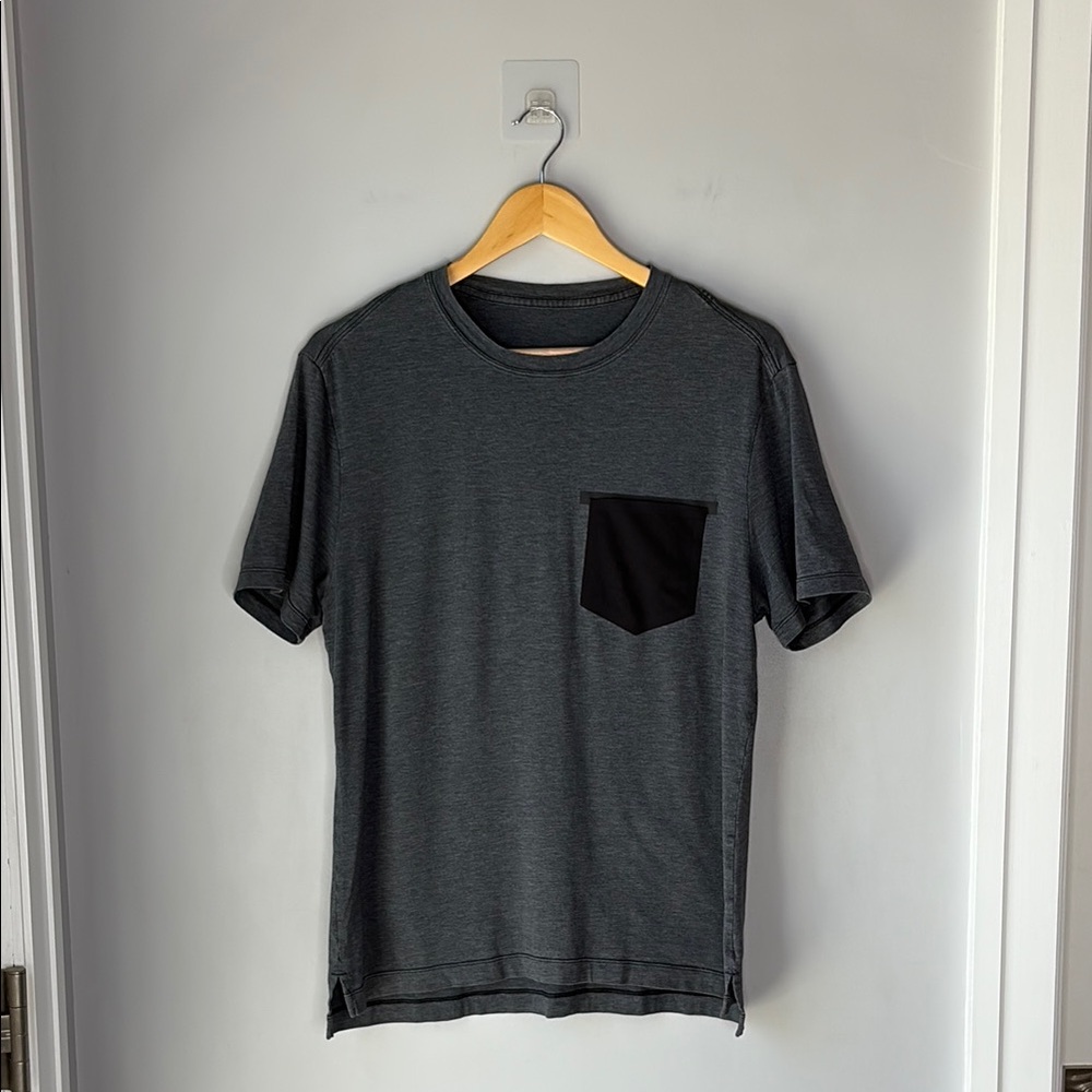 Lululemon Mens Pocket T-Shirt